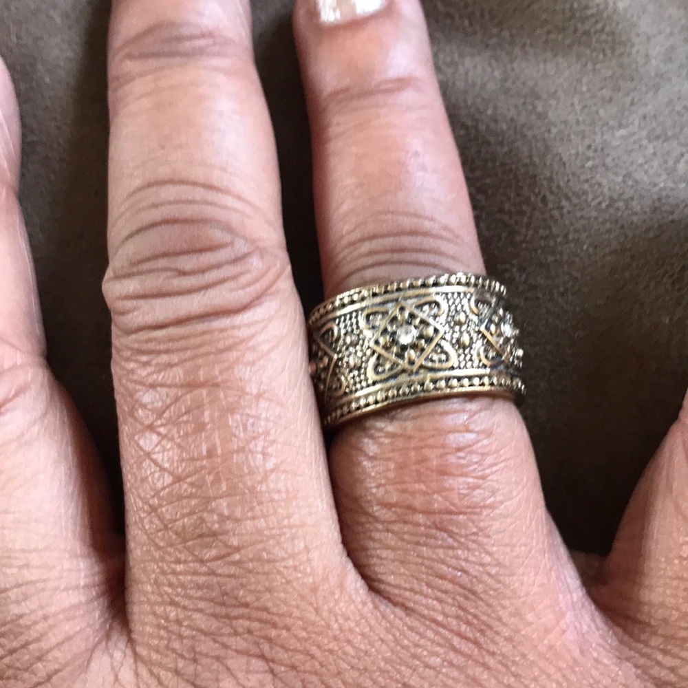Elegant costume rings! - Picture 6 of 7